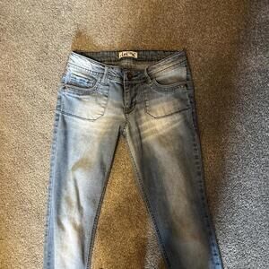 Lei Size 7 Ashley Low Rise Skinny Denim Jeans Medium Wash Embroidered‎ Pockets